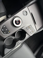 https://vehicle.imgix.net/4299278/38b54bde-c8f3-4ee1-8a9f-c4b18ed4de89.jpg