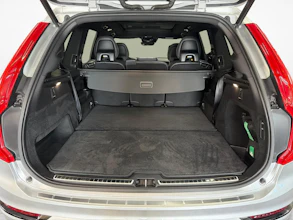 https://vehicle.imgix.net/4299279/8e49ee12-6907-402b-8a59-7ab13189d27b.jpg