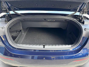 https://vehicle.imgix.net/4299307/4081ead6-c4fb-41fd-94c6-8fecc0301eaf.jpg
