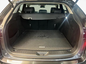 https://vehicle.imgix.net/4299312/f4ae7314-017b-45e8-86ea-cee8e032a583.jpg