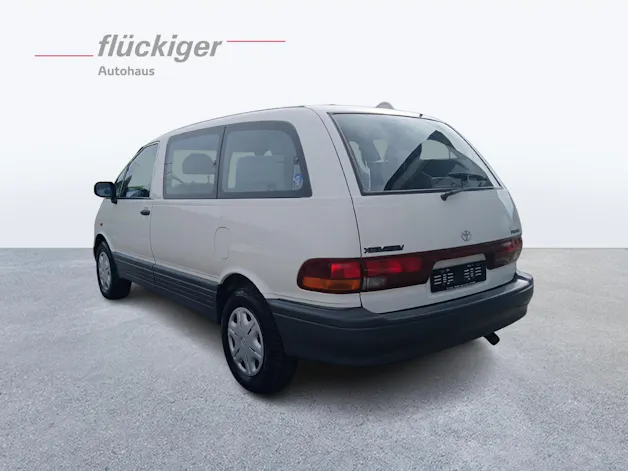 Toyota Previa 2.4 XE