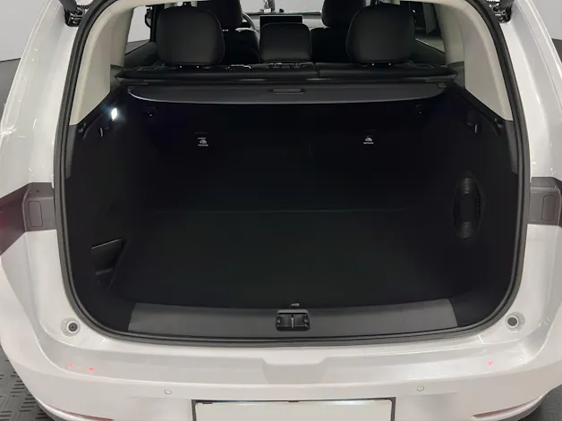 Leapmotor C10 1.5 REEV Design