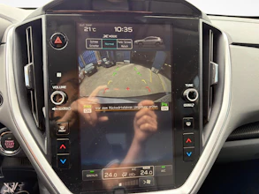 https://vehicle.imgix.net/4299339/9486ac60-5c09-431c-b4c4-3139c4436aa9.jpg