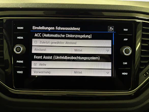 https://vehicle.imgix.net/4299347/5c89780d-c875-4565-95e2-1765b2f254e6.jpg
