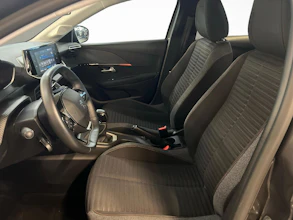 https://vehicle.imgix.net/4299366/ea3b70e4-09be-496f-a3e8-3cbc99f45b62.jpg
