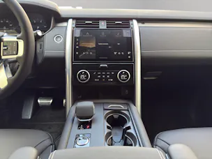 Land Rover Discovery 3.0 D I6 250 Dynamic HSE