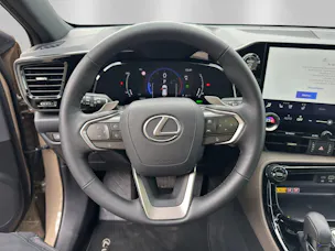 Lexus NX 450h+ Overtrail