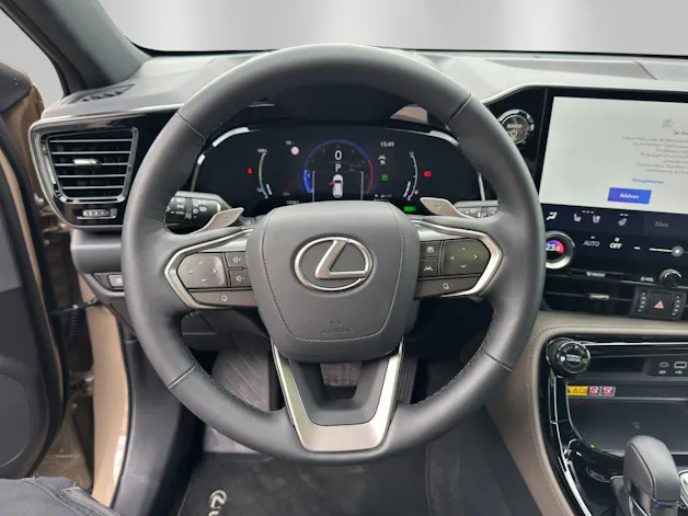 Lexus NX 450h+ Overtrail