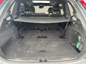 Volvo XC90 2.0 T8 TE R-Design 7P. eAWD / ab 3,99% Leasing bei Abschluss einer Protect Autoversicherung