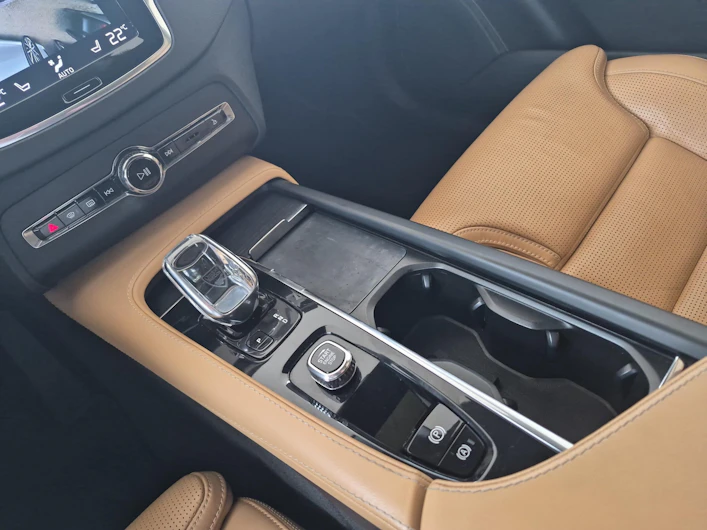 Fahrzeugbild VOLVO XC90