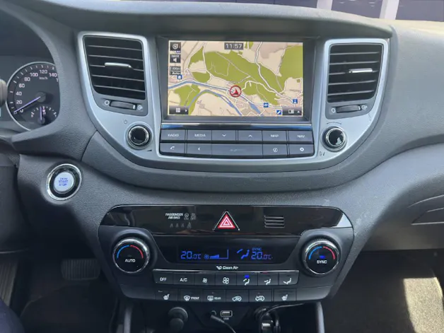 Hyundai TUCSON 2.0 CRDi Vertex 4WD