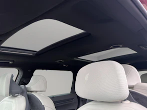 https://vehicle.imgix.net/4299442/a8dfc7c5-32db-4727-9bca-7d84dfcf2525.jpg
