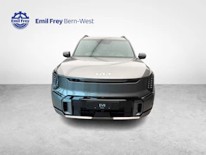 https://vehicle.imgix.net/4299447/c01d7bcc-8ec3-463d-a3f6-353f37e6d058.jpg