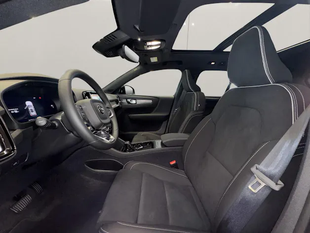 Volvo EX40 Twin XCENTRIC Edition AWD