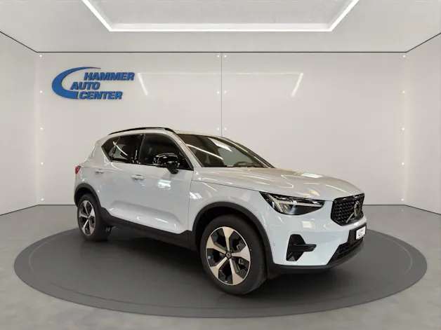 Volvo XC40 2.0 B3 MH Plus Dark
