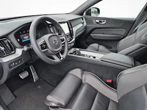 Volvo XC60 2.0 T6 TE R-Design eAWD / ab 0,99% Leasing bei Abschluss einer Protect Autoversicherung