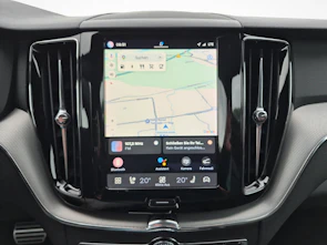 Fahrzeugbild VOLVO XC60 2.0 T6 TE R-Design eAWD / ab 0,99% Leasing bei Abschluss einer Protect Autoversicherung