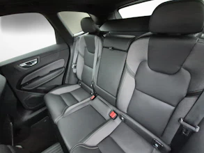 https://vehicle.imgix.net/4299478/fb2df96a-0d94-446d-9f42-ec055c58f128.jpg