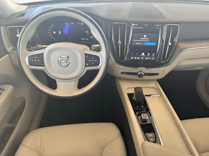 image du véhicule VOLVO XC60 2.0 B5 MH Plus Bright AWD / Jetzt mit attraktivem 1.9% Leasing!