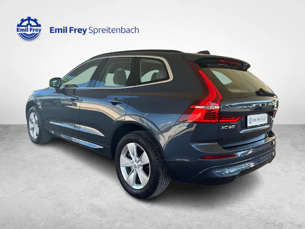 Volvo XC60 2.0 B5 MH Plus Bright AWD / Jetzt mit attraktivem 1.9% Leasing!