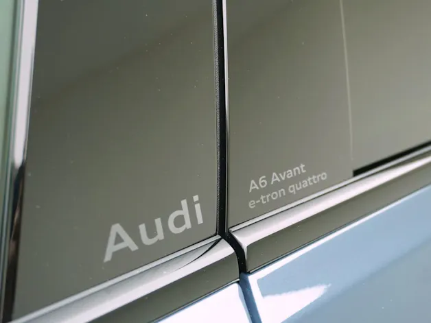 Audi A6 e-tron Avant S line quattro