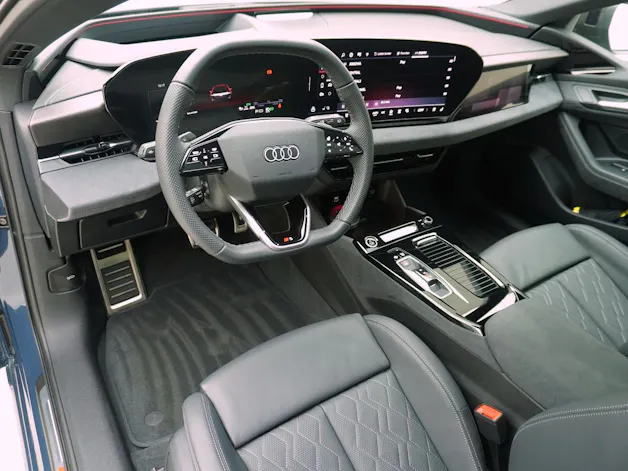 Audi A6 e-tron Avant S line quattro