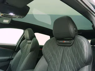 Audi A6 e-tron Avant S line quattro
