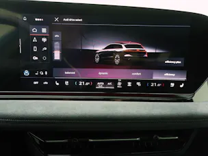 Audi A6 e-tron Avant S line quattro