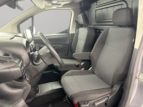 Fahrzeugbild OPEL Combo-e Cargo 2.4 t Enjoy