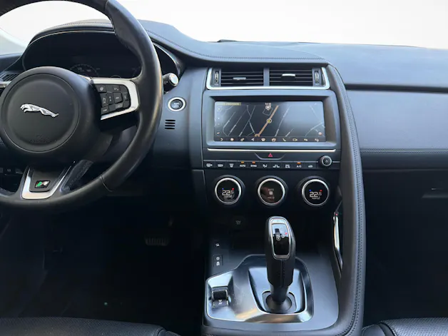 Jaguar E-Pace 2.0 T 200 SE AWD
