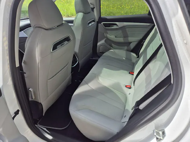 MG Marvel R 70kWh Luxury