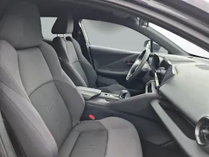 Toyota C-HR 2.0 HEV Trend 4x4 / Jetzt mit attraktivem 1.9% Leasing!