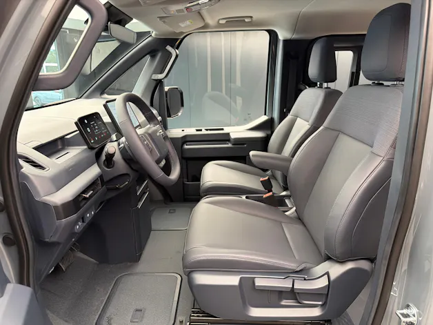 Kia PV5 Passenger 71.2 kWh Plus