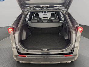 https://vehicle.imgix.net/4299579/7eba50fb-b2fb-4857-a84c-074bc27ae706.jpg
