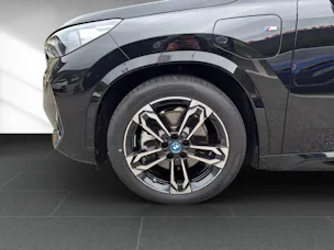 BMW X1 30e xDrive paddles