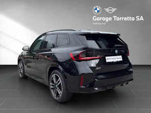 BMW X1 30e xDrive paddles