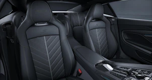 Fahrzeugbild ASTON MARTIN DB12 Coupé 4.0 S V8 Bi-Turbo