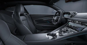 Fahrzeugbild ASTON MARTIN DB12 Coupé 4.0 S V8 Bi-Turbo