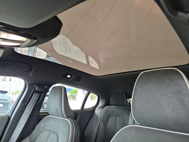 Volvo C40 P8 Twin Recharge AWD / ab 0,99% Leasing bei Abschluss einer Protect Autoversicherung