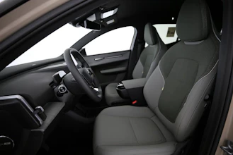 https://vehicle.imgix.net/4299623/62e71b70-ec02-459a-8d2c-3276e16c62bb.jpg