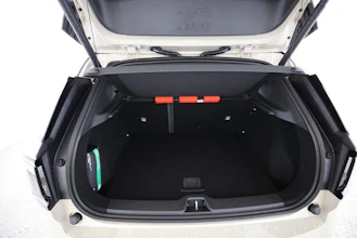 https://vehicle.imgix.net/4299623/786737ac-e5da-4bfe-ae38-079740e7cc50.jpg