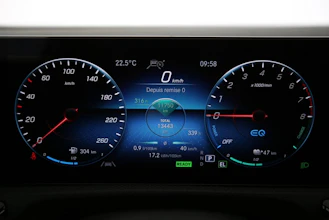 https://vehicle.imgix.net/4299628/20a32952-c8fb-4833-9efd-79a07976066a.jpg