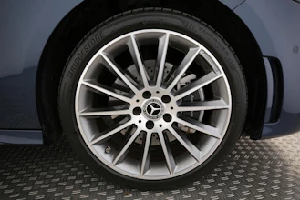 https://vehicle.imgix.net/4299628/898b4ff4-1456-401e-aa4c-166fb1d05759.jpg