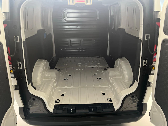 Fahrzeugbild KIA PV5