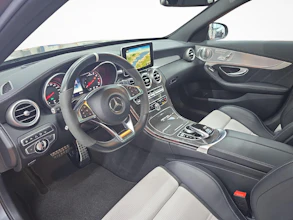 https://vehicle.imgix.net/4299686/ecb76879-b881-4d87-a382-d390a7b2df45.jpg
