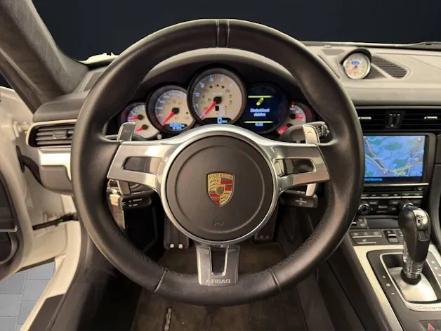 Porsche 911 Carrera 4S