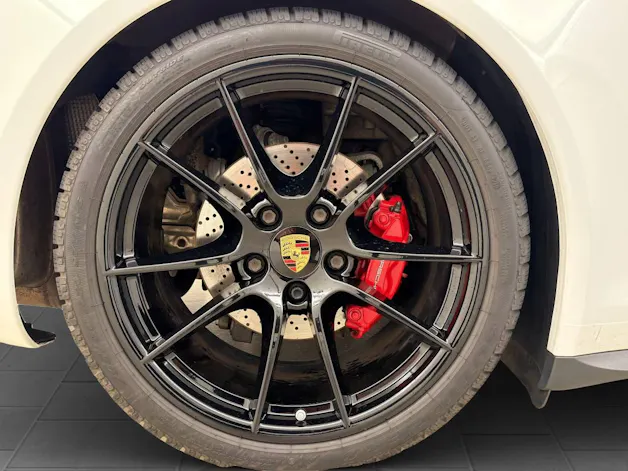 Porsche 911 Carrera 4S
