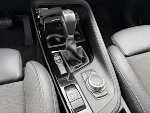 https://vehicle.imgix.net/4299701/8d21f5bd-339f-480b-a27a-ab1d197565c7.jpg