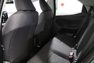 Toyota Yaris 1.5 VVT-i HSD Trend