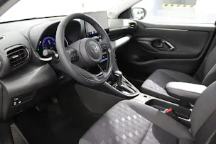 Toyota Yaris 1.5 VVT-i HSD Trend